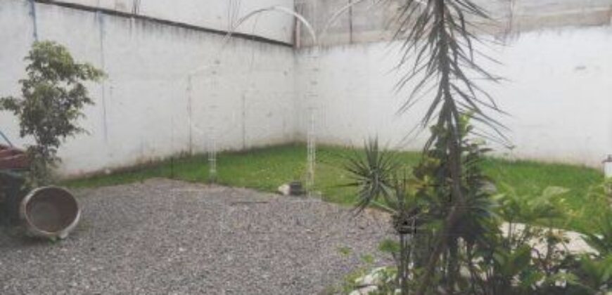 A929 – House For Rent 2 Bedroom Semi Furnished