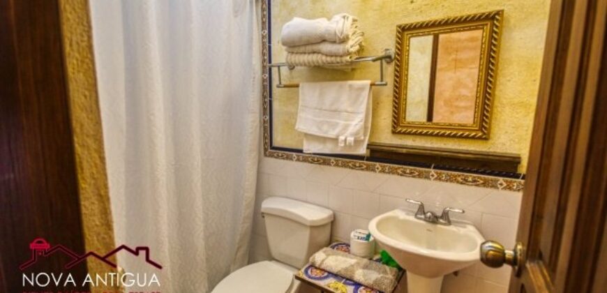 A717 – Studio furnished