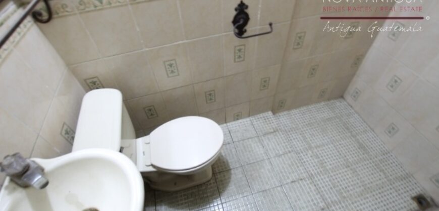 A936 – House For Rent 2 Bedrooms Unfurnished