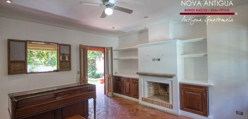 A4131- Property for rent