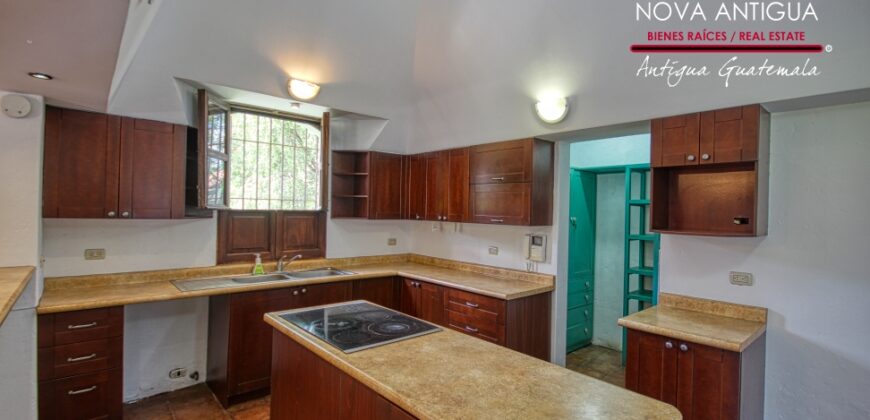 A4131- Property for rent