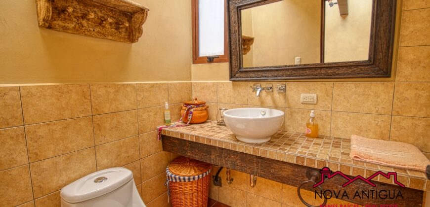 A3052 – 1 bedroom apartment furnished