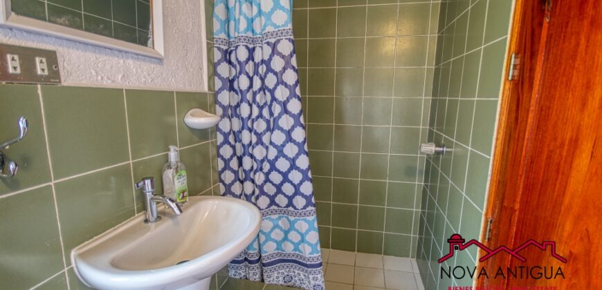 A4137 – Apartment for rent in the center of Antigua Guatemala