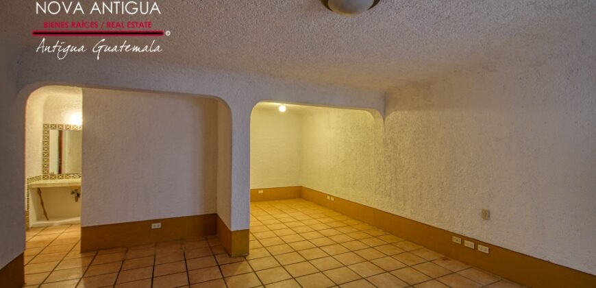 A4138 – Loft en renta en residencial privado