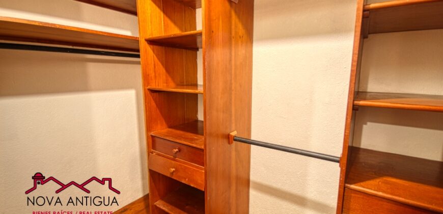 A4138 – Loft for rent in residential area