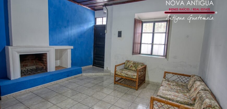 A4141 – Studio for rent at a walkable distance