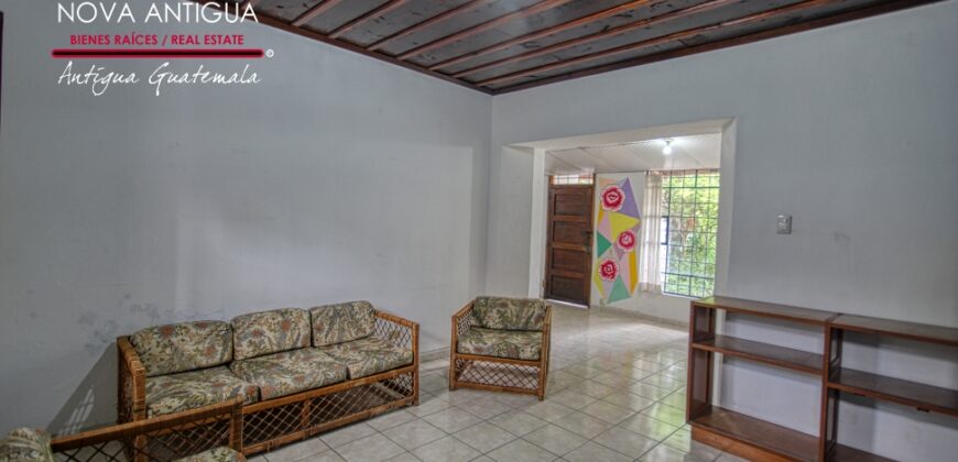 A4141 – Studio for rent at a walkable distance