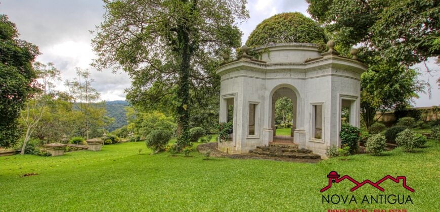 SML01 – Land in exclusive residential area near Antigua Guatemala