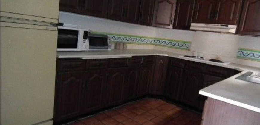 A211 – House in residential  with 3 bedrooms for rent