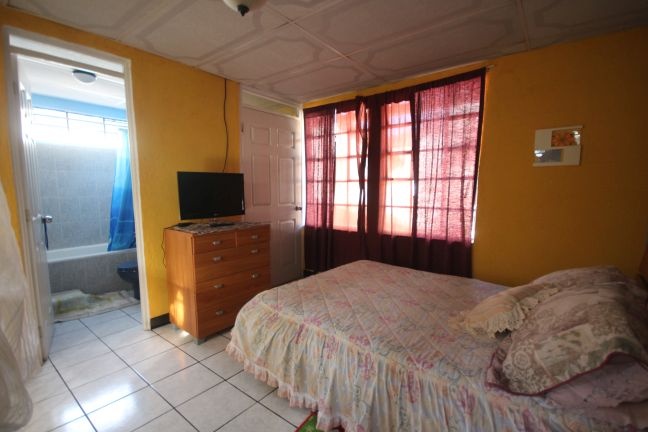A156 – Apartamento amueblado  1 dormitorio (INCLUYE TODOS LOS SERVICIOS MENOS LUZ)