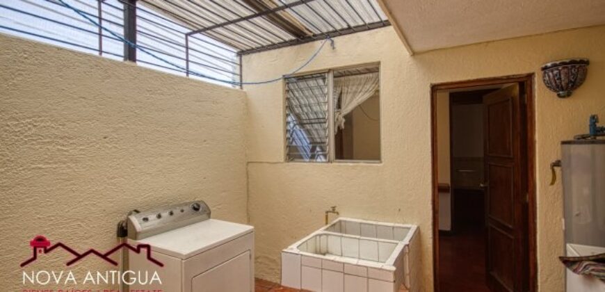 A280 – House for rent at 3 blocks from Central Park