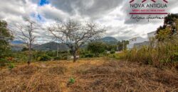 I468 – Amplio terreno en venta