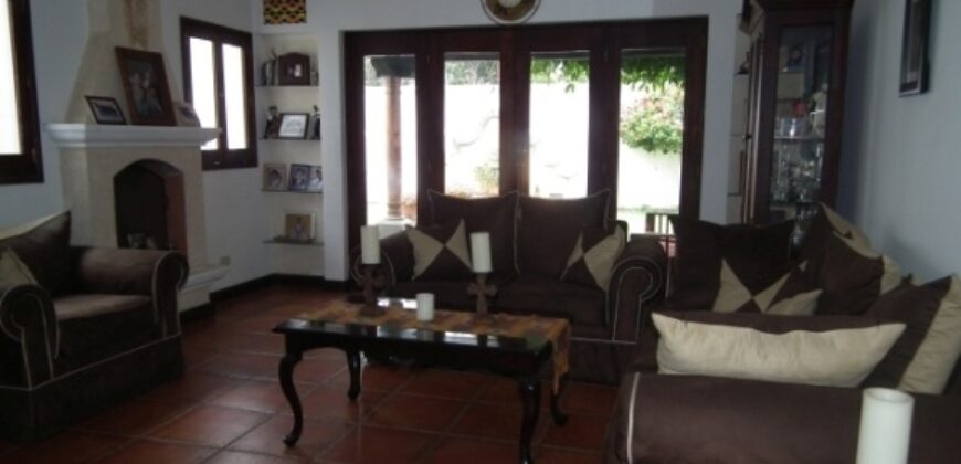 D42 – 2 storey house on a double lot in a gated community