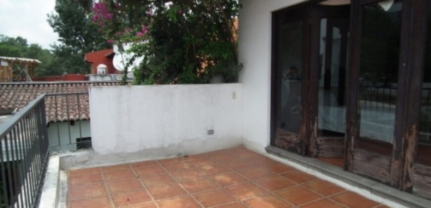D42 – 2 storey house on a double lot in a gated community