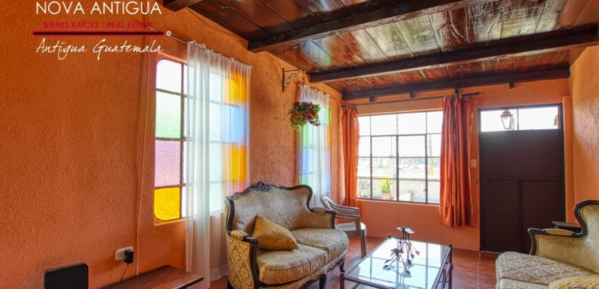 J523 – Apartment in second floor