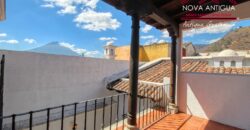 F100 – Beautiful house in Jocotenango