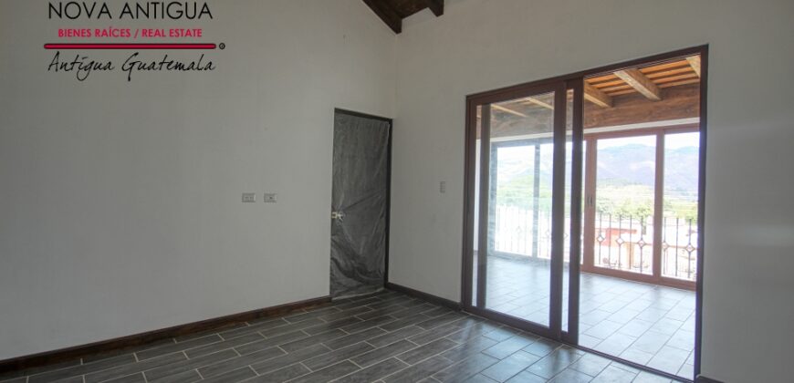 I69 – Apartment located in a high added value residential.