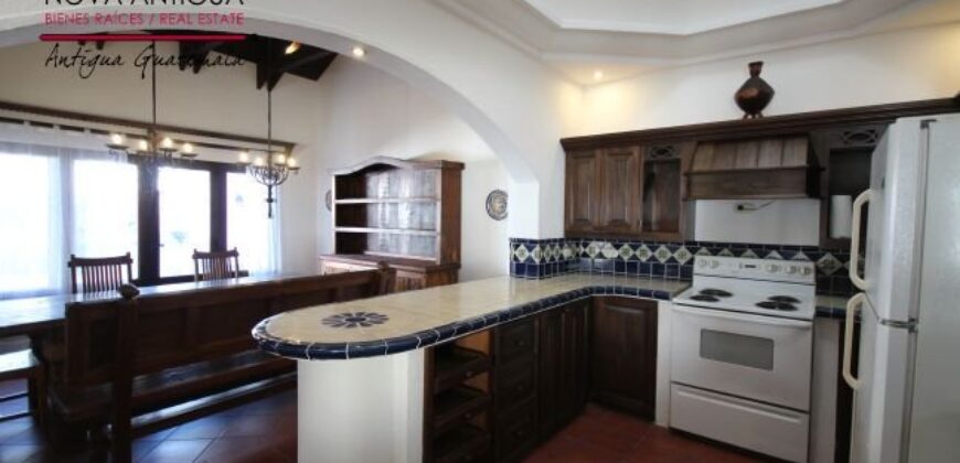 A270 – House in a gated community 3 bedrooms for rent