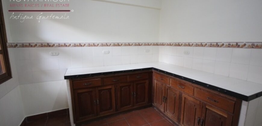 A3403 – 3 bedroom house unfurnished