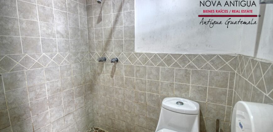 A906 – Incredible commercial space for rent