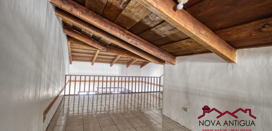 A906 – Incredible commercial space for rent