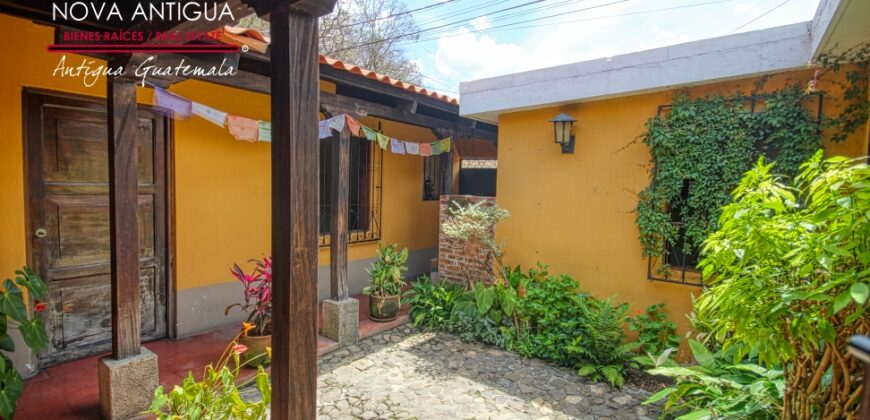 A4152 – Acogedora casa sin muebles