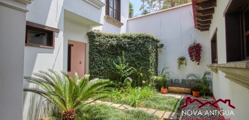 E243 – Beautiful property within a semi-private sector