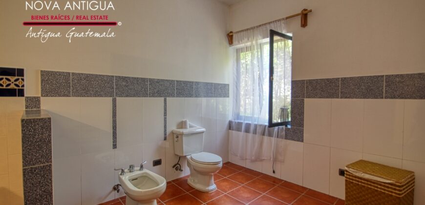 E243 – Beautiful property within a semi-private sector