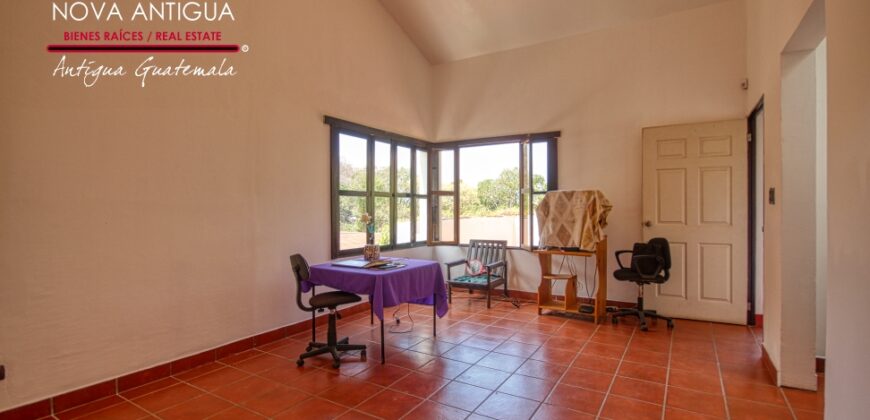 E243 – Beautiful property within a semi-private sector