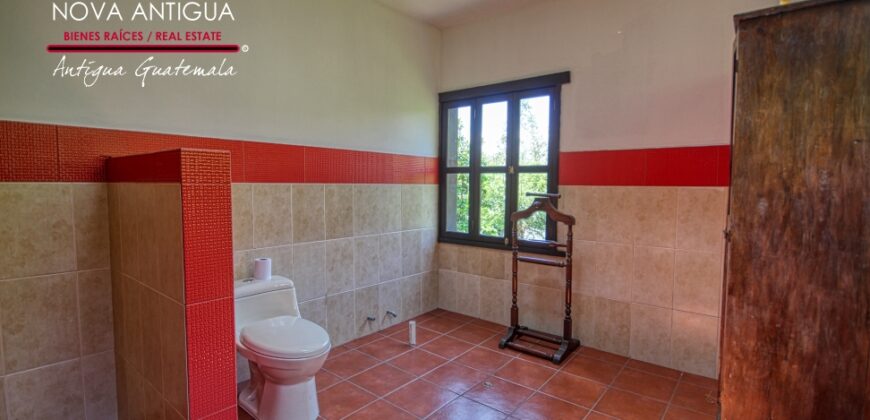 E243 – Beautiful property within a semi-private sector