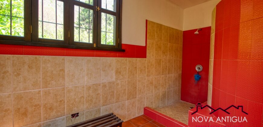 E243 – Beautiful property within a semi-private sector