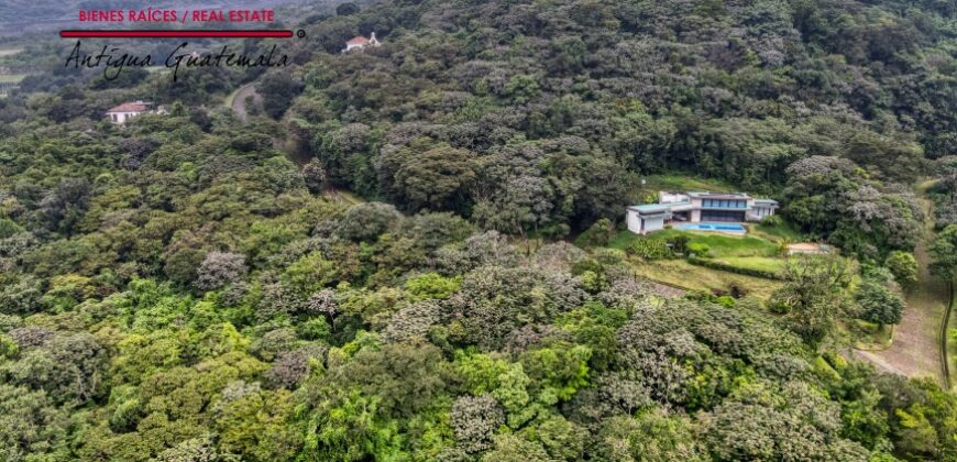 R356 – Terreno con fabulosas vistas en La Reunión Country Club