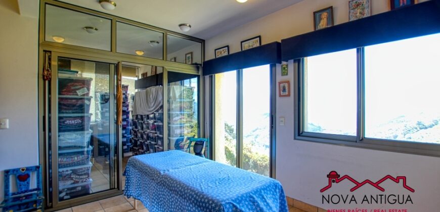 SLM10 – Beautiful house with spectacular views