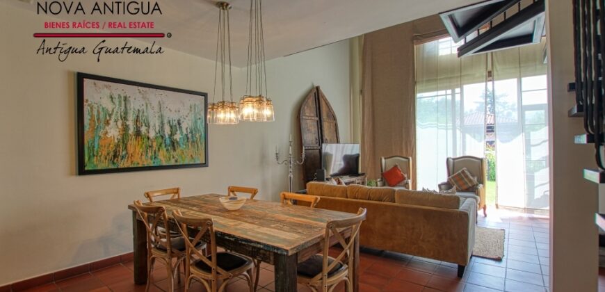 C4006 – Beautiful loft in private residential