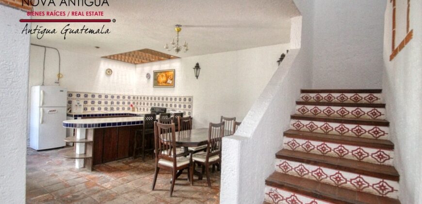 A4150 -Beautiful property for rent a few blocks from downtown