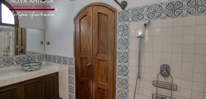 A4150 -Beautiful property for rent a few blocks from downtown