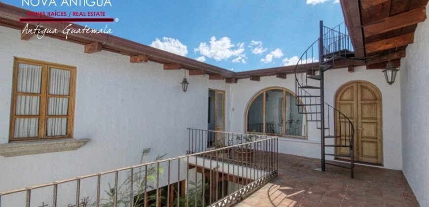 A4150 -Beautiful property for rent a few blocks from downtown