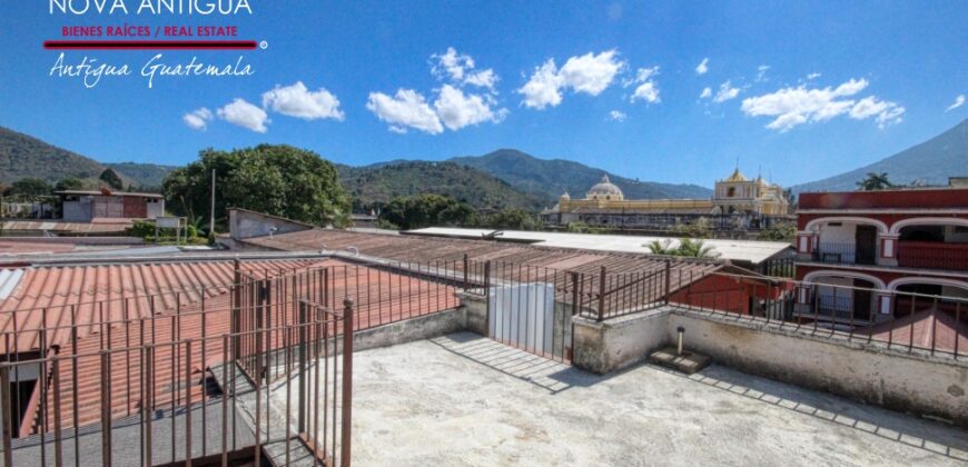 A4150 – Hermosa propiedad en renta a pocas cuadras del centro