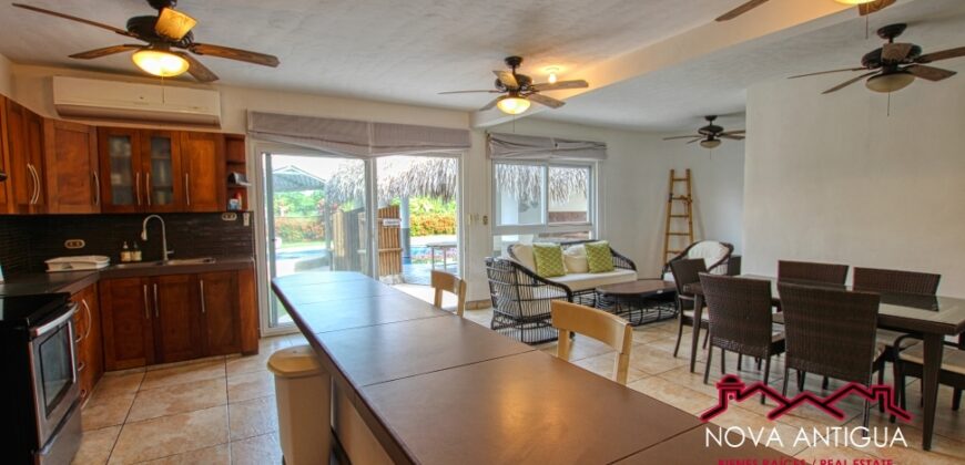 CS022 – Beautiful beach house in Iztapa