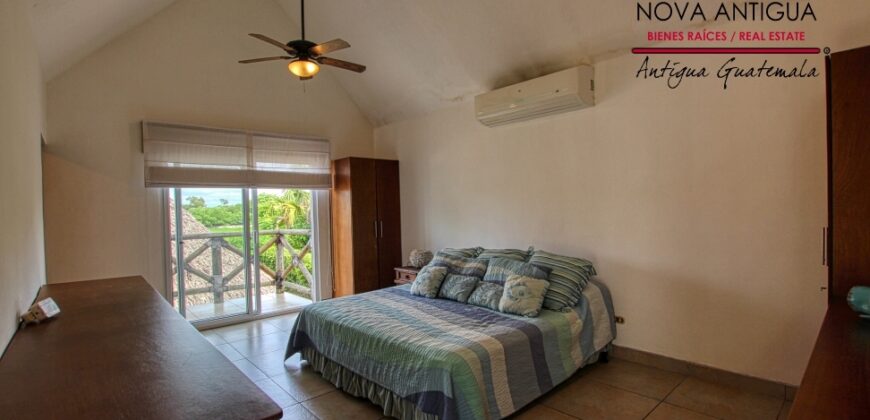 CS022 – Beautiful beach house in Iztapa