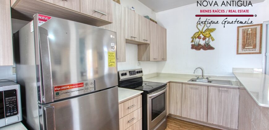 CS021 – Beach house in gated community in Iztapa