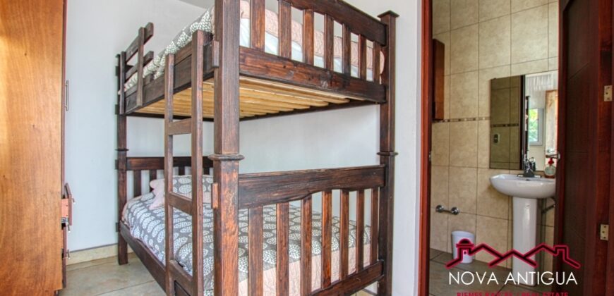 CS022 – Beautiful beach house in Iztapa