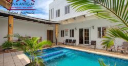 CS021 – Beach house in gated community in Iztapa