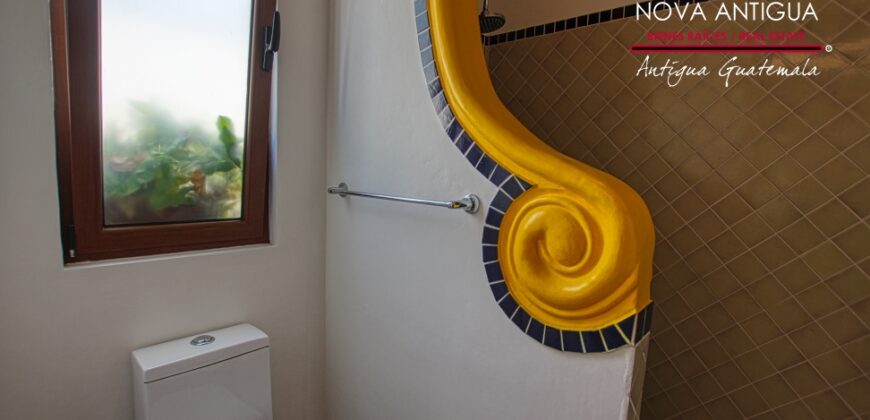 SCB312 –  Beautiful apartment in private residential