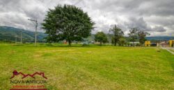 T438 –  Building lots in gated community in San Miguel Dueñas