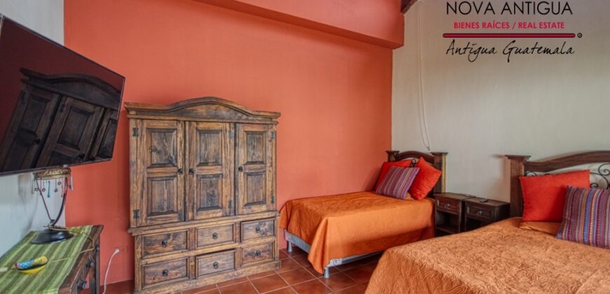 A4168- Excellent house for rent in the center of La Antigua Guatemala