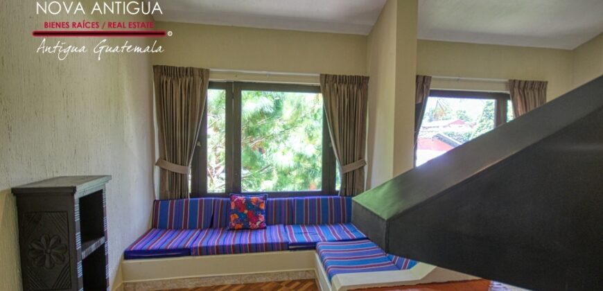 A327 – 1 bedroom apartment furnished