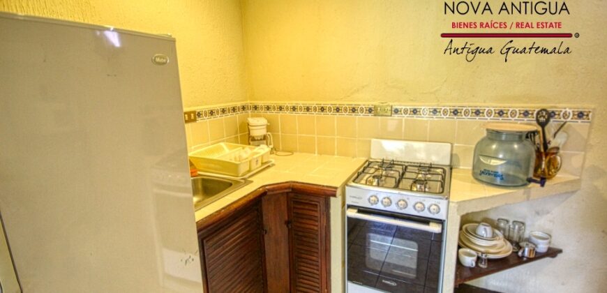 A325 – 1 bedroom apartment furnished