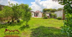 A4169 – Beautiful hause in the central of Antigua