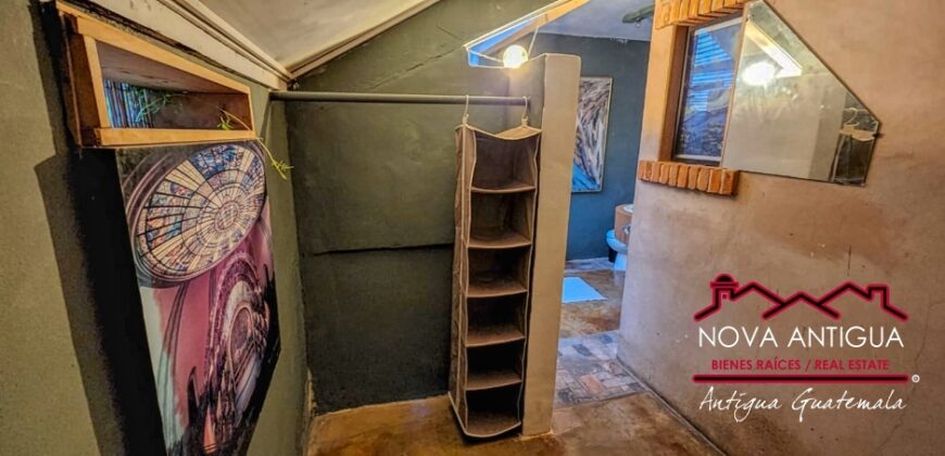 EH212-Nice furnished apartment